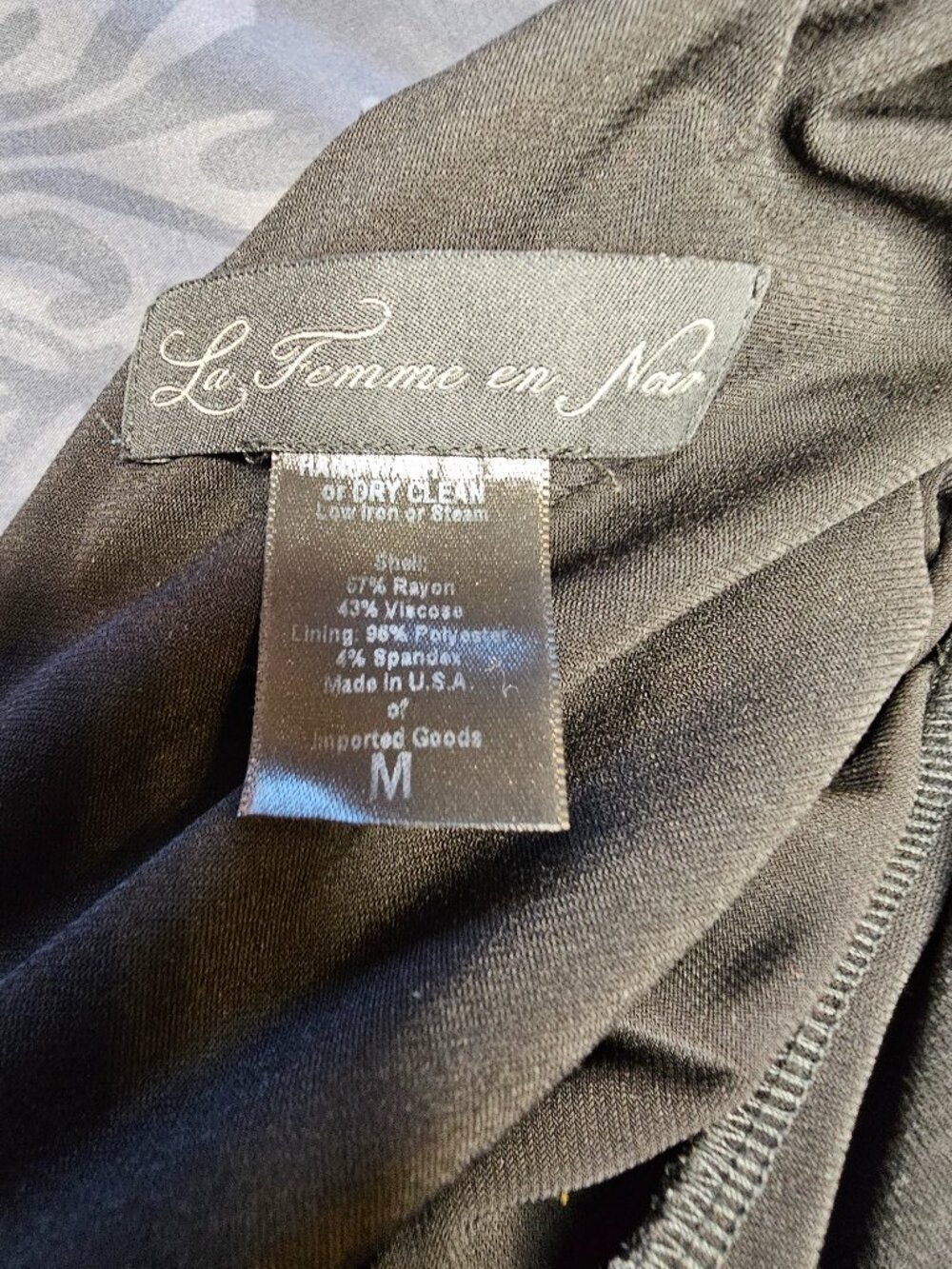 La Femme En Noir Salem Dress in Black - Picture 3 of 4